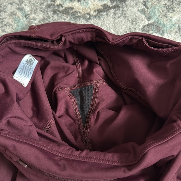 Athleta Lightening Cropped Leggings - Picture 10 of 10